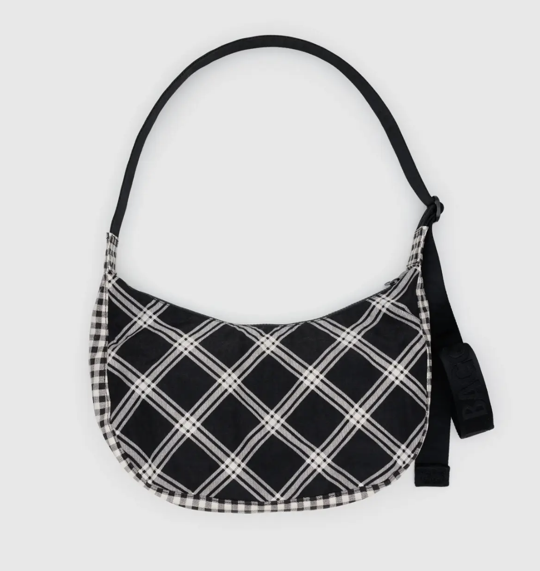 BAGGU MEDIUM NYLON CRESCENT BAG 黒　アメリカ購入 Baggu Medium Nylon Crescent Bag — Thistle & Bess